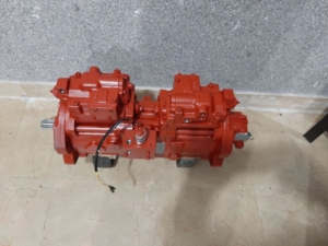 پمپ هیدرولیک بیل R330-9